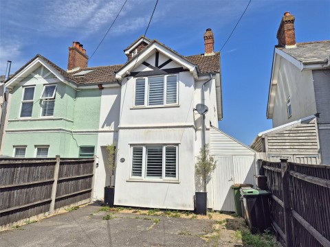 View Full Details for New Milton, Hampshire