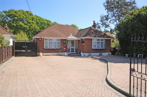 View Full Details for New Milton, Hampshire