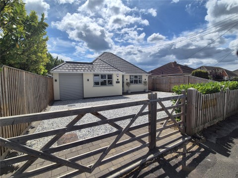 View Full Details for New Milton, Hampshire