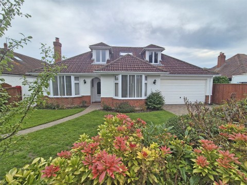 View Full Details for New Milton, Hampshire