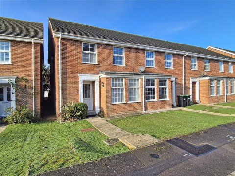 View Full Details for Sea Road, Barton on Sea, New Milton