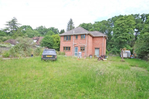 View Full Details for New Milton, Hampshire