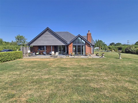 View Full Details for Tiptoe, Lymington, Hampshire